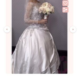 Eve of Milady 278 ivory champagne wedding bride long sleeve gown. Amalia Carrara